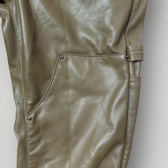 VALABASAS OLIVE LEATHER CARGO PANTS MENS SIZE 28 L35 - Picture 9 of 10